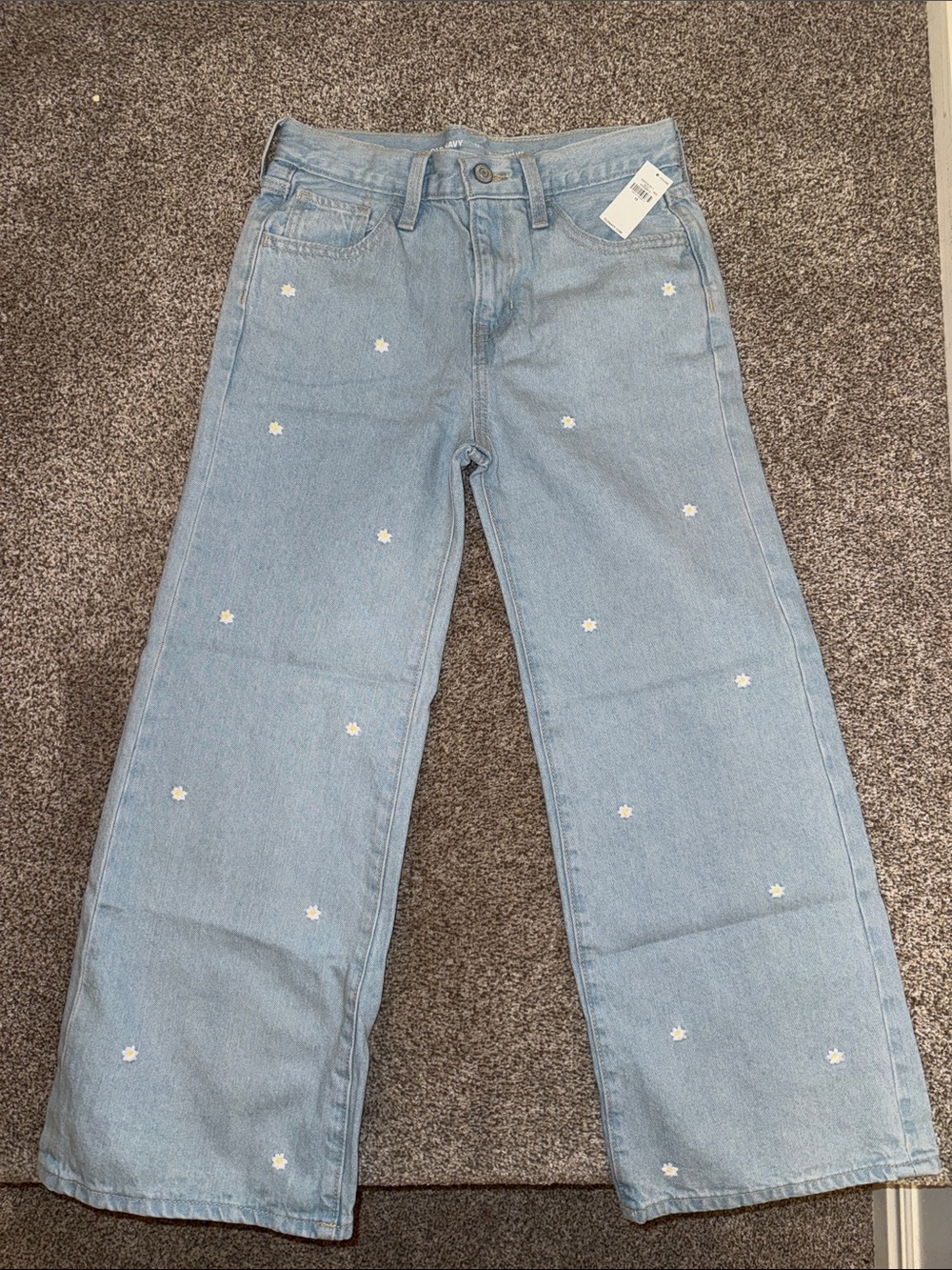 12 or 14 GirlOld Navy Light Blue Wide-Leg Jeans with White Daisy Embroidery
